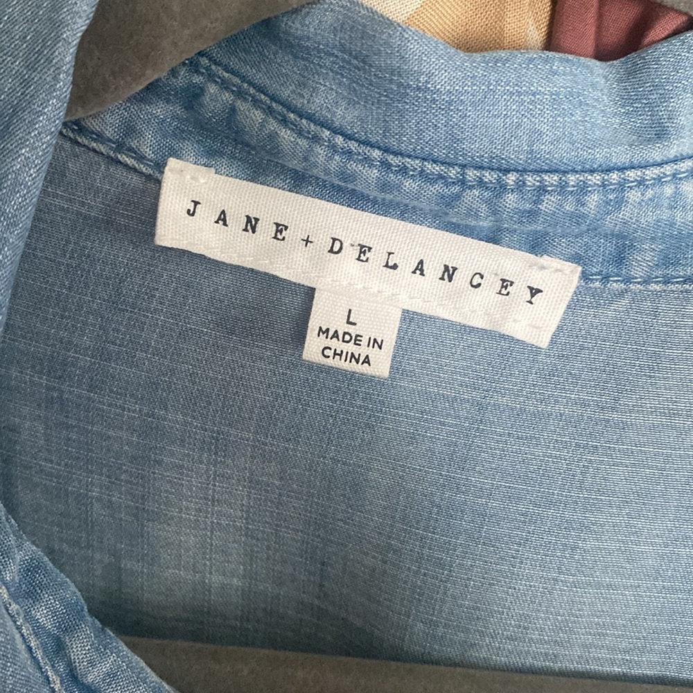Jane and Delancey Blue Button Down Shirt - Picture 3 of 6